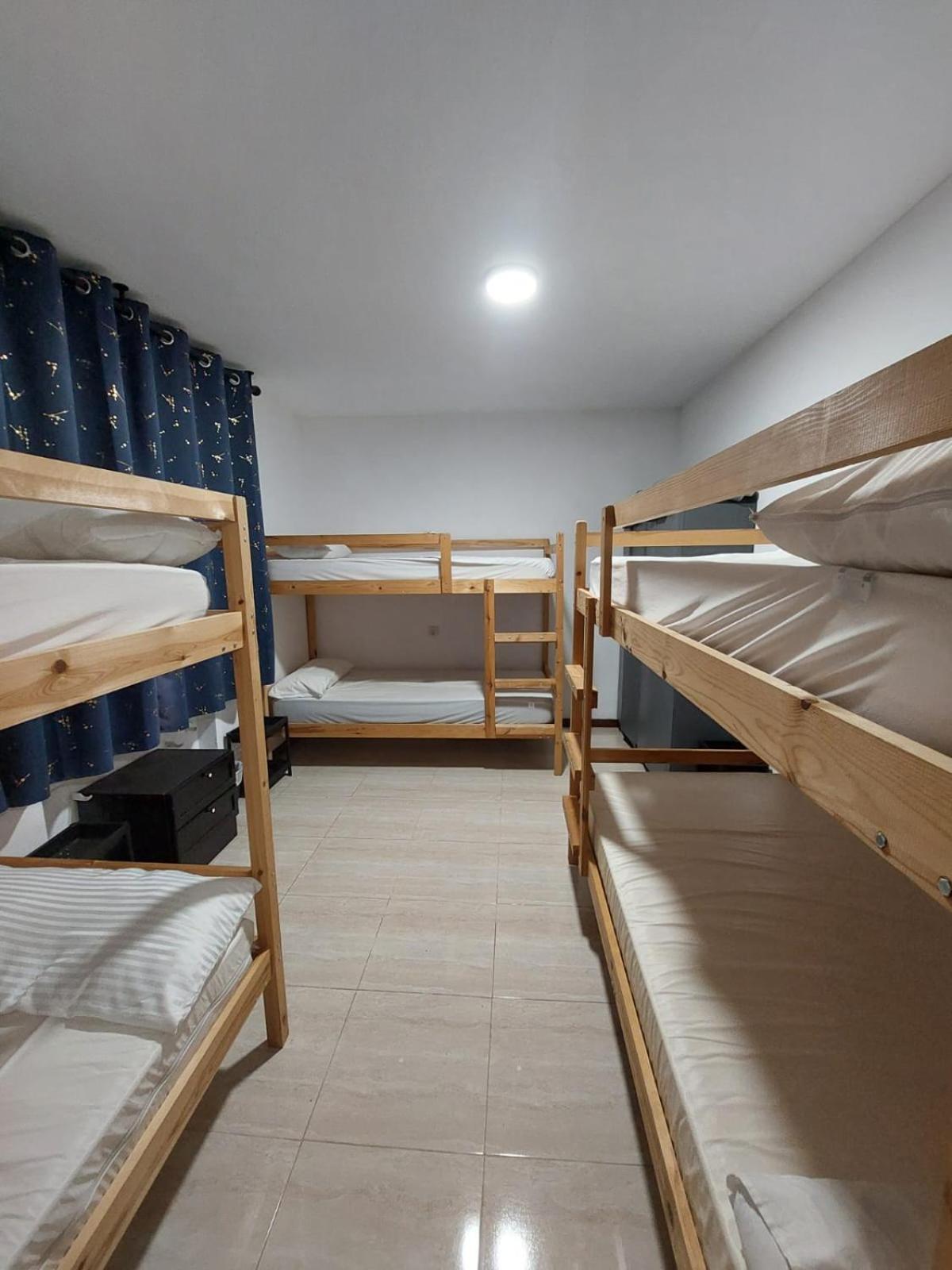 Albergue La Costana Oviedo Eksteriør bilde